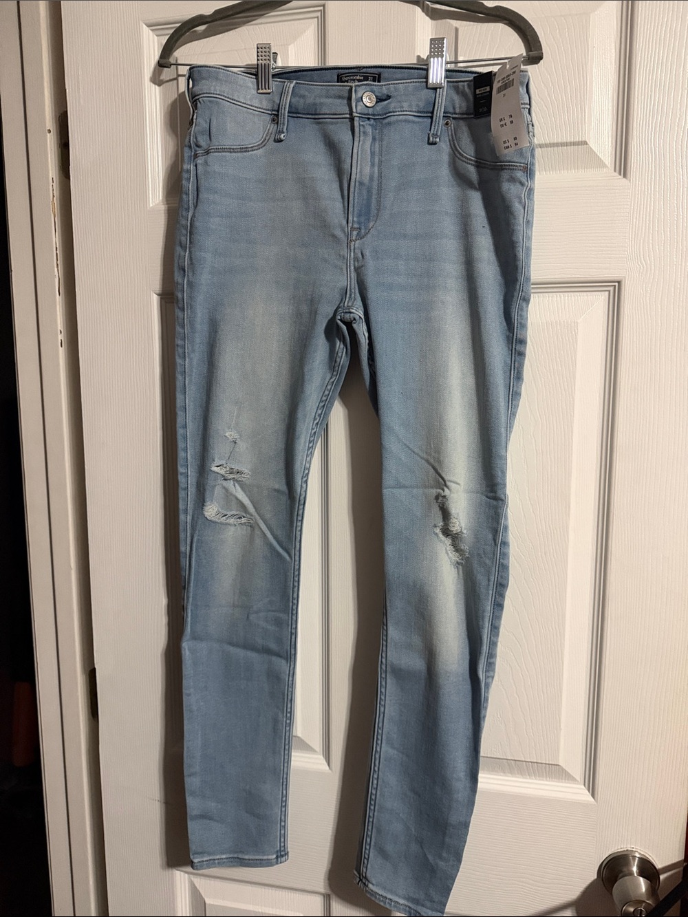 Abercrombie & Fitch Light Blue Skinny Jeans with Knee Distress
